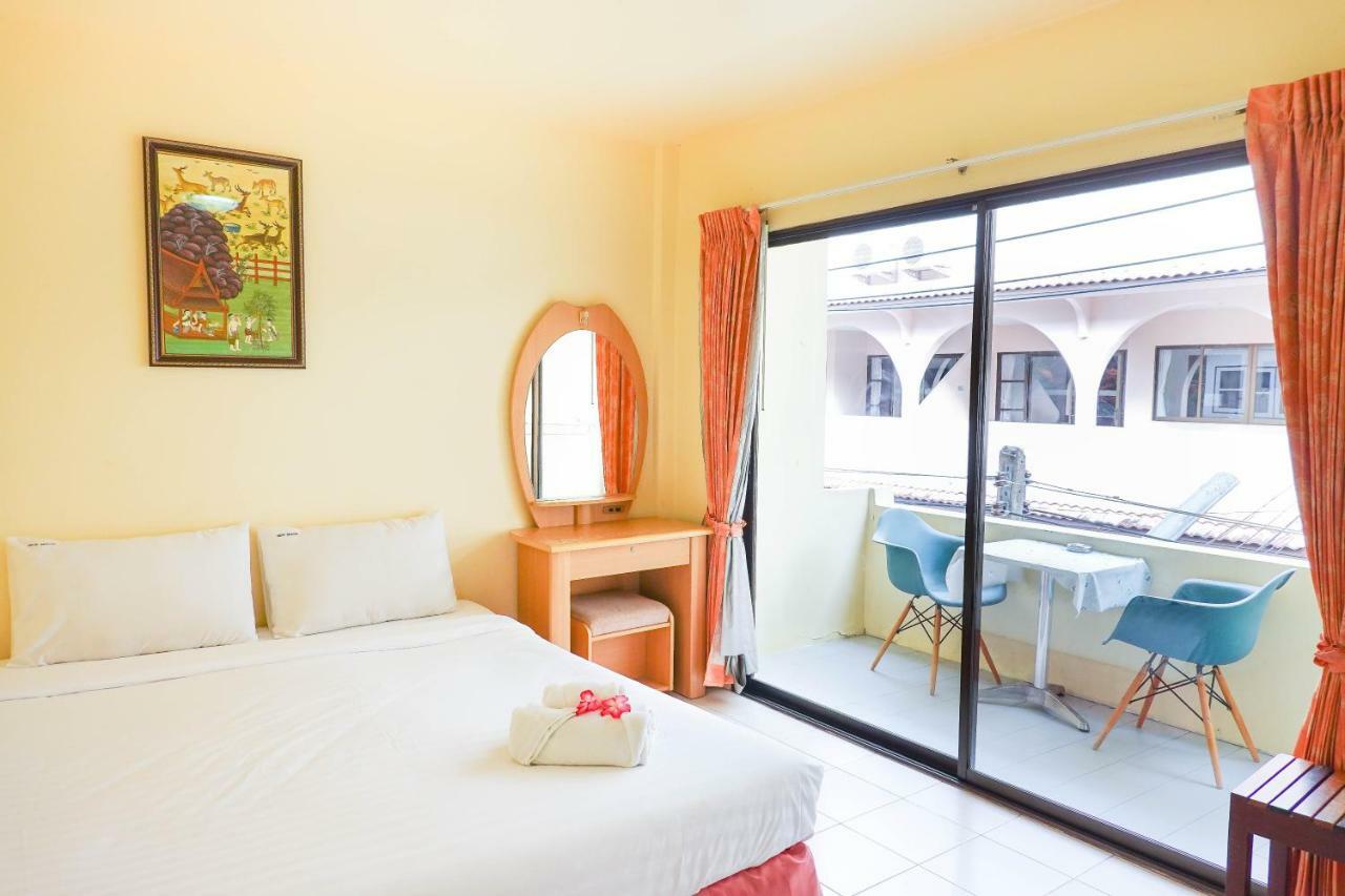 New Beach Guesthouse Hua Hin Ngoại thất bức ảnh